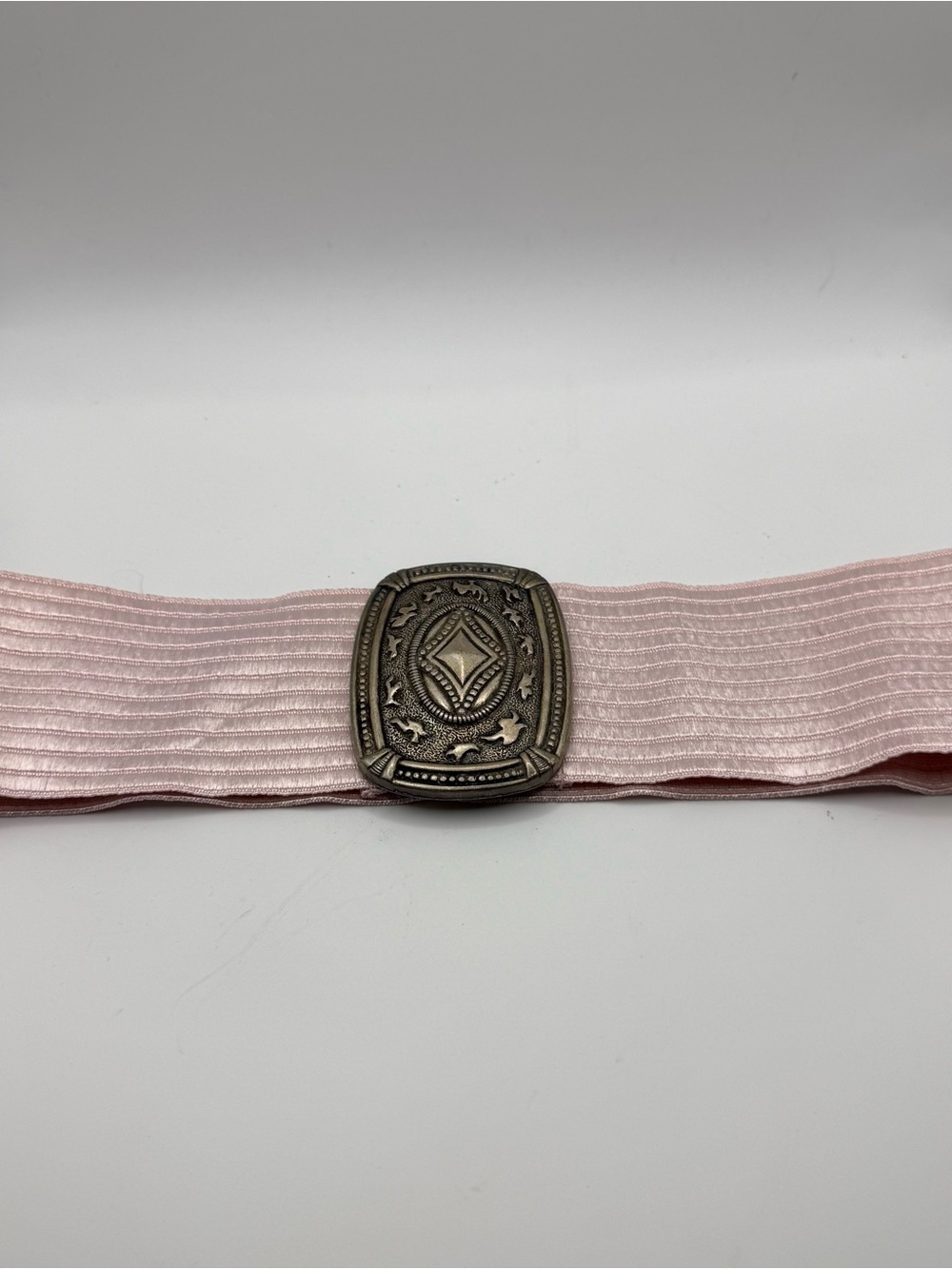 Vintage pearl 1990 Pink Elastic Waist Belt with Decorative Metal Buckle